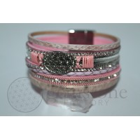 Multiple Strand Bracelet Flower Design With Magnetic Clasp - Pink