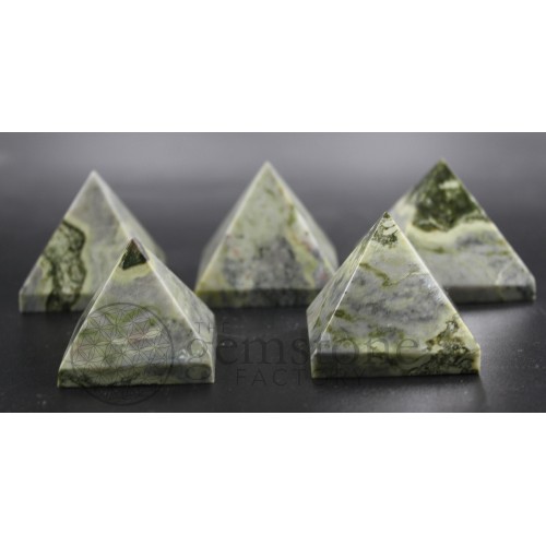Serpentine Banded Pyramid Set