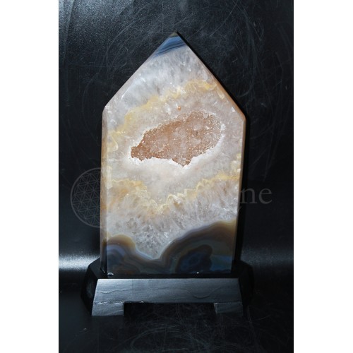 Agate Point on Wooden Base #58